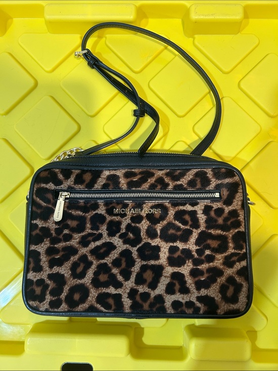Michael Kors Handbags - Michael Kors Leopard-Print Calf hair crossbody